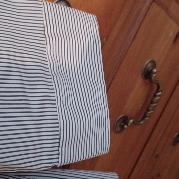 Top - Picture 3 of 6